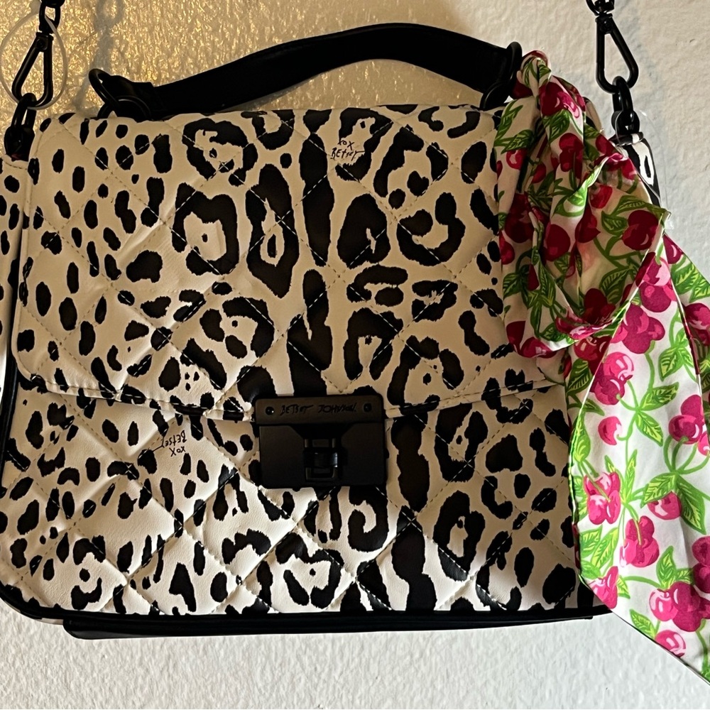 Betsey Johnson Black and White Leopard Shoulder Bag/ Crossbody NWT